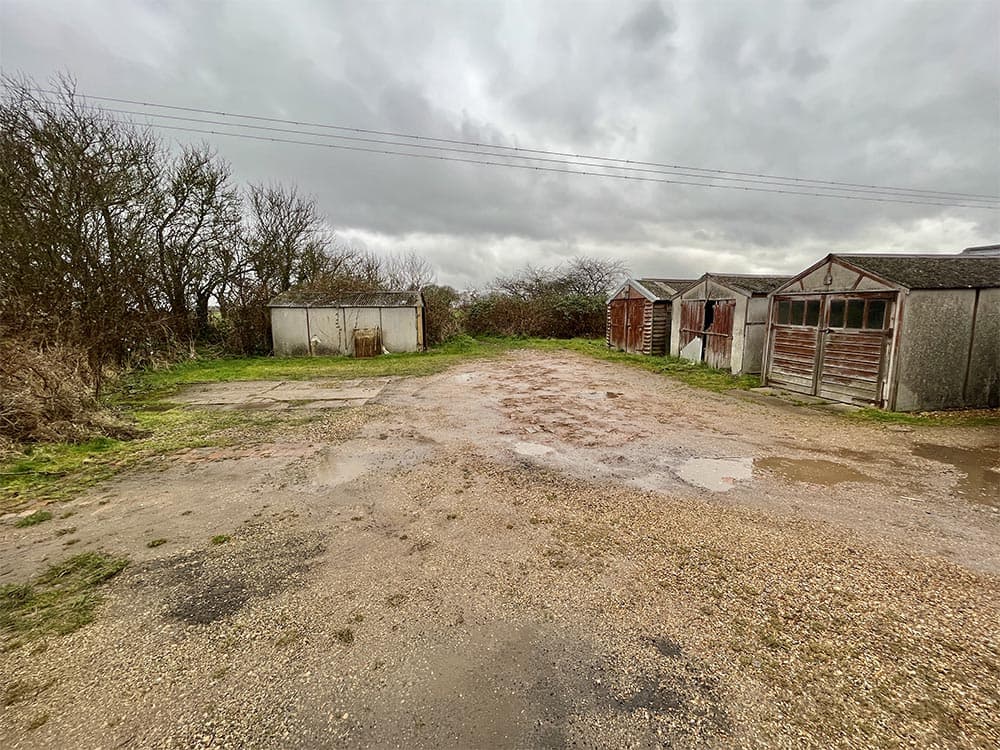 CHATTERIS - £180,000.