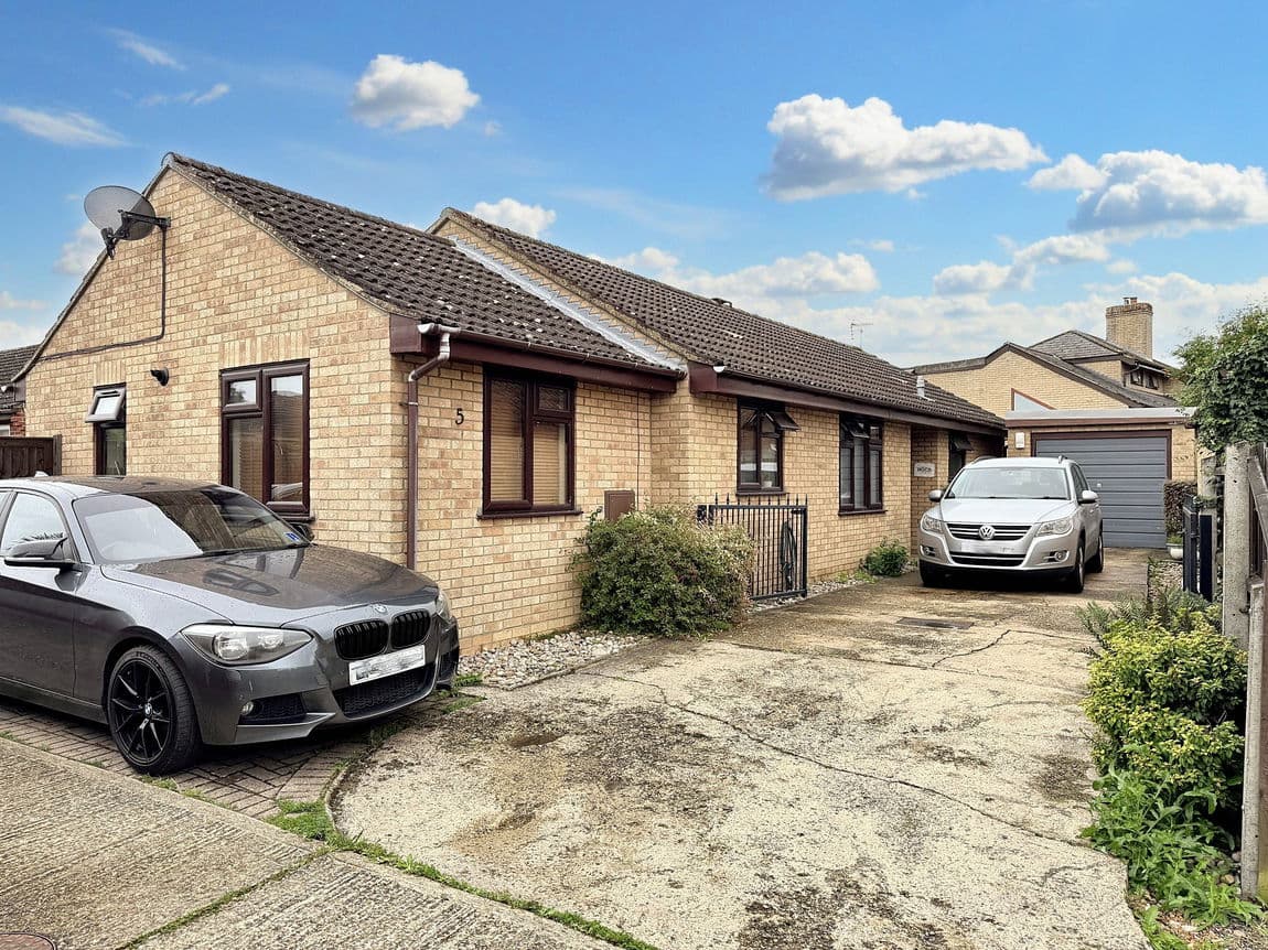 Snowberry Way, Soham, Cambridgeshire, CB7 5YZ