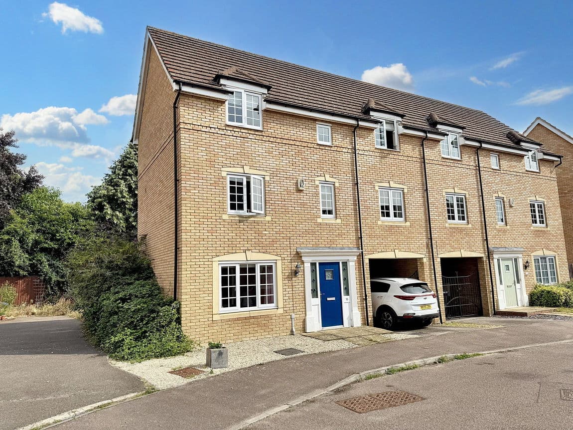 Redshank Close, Soham, Cambridgeshire, CB7 5FG