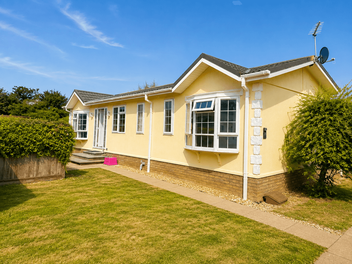Cambridge Road, Stretham, Ely, Cambridgeshire, CB6 3FS