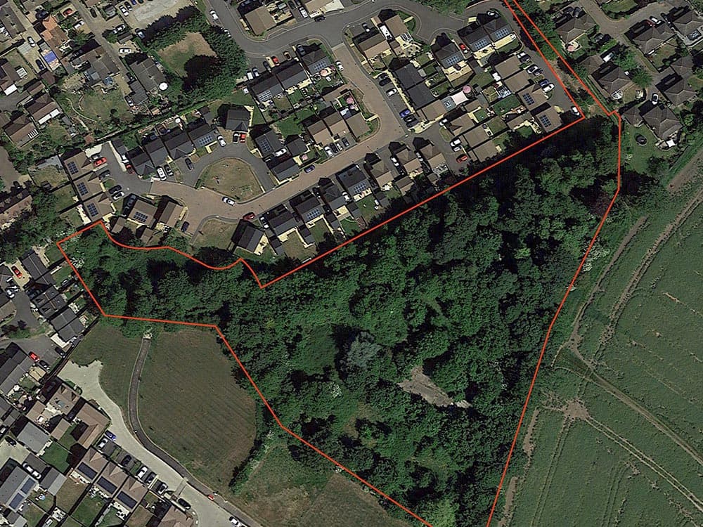 RAUNDS, NORTHANTS - Offers over £50,000