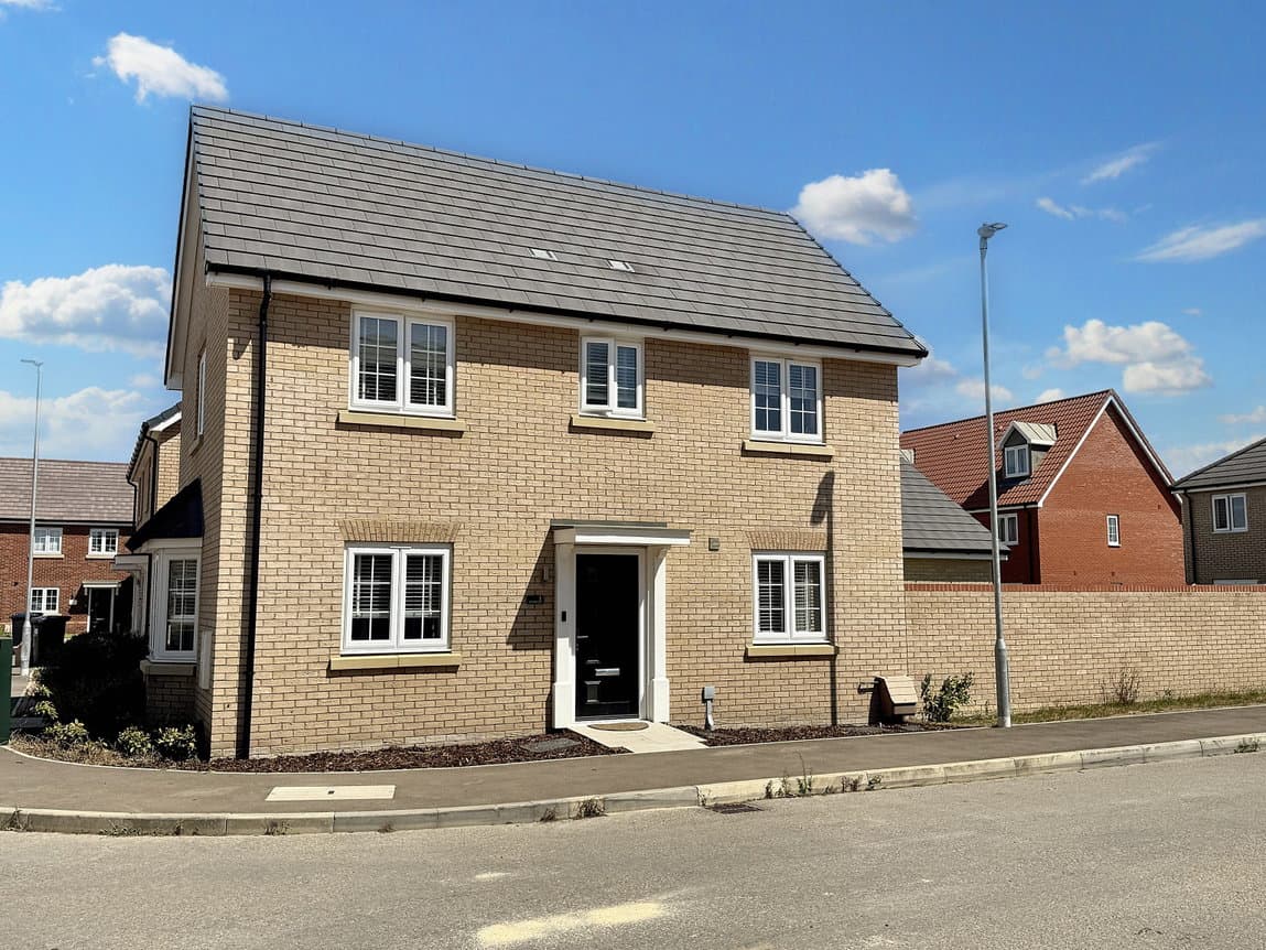 Flounder Close, Soham, Cambridgeshire, Cb7 6AG
